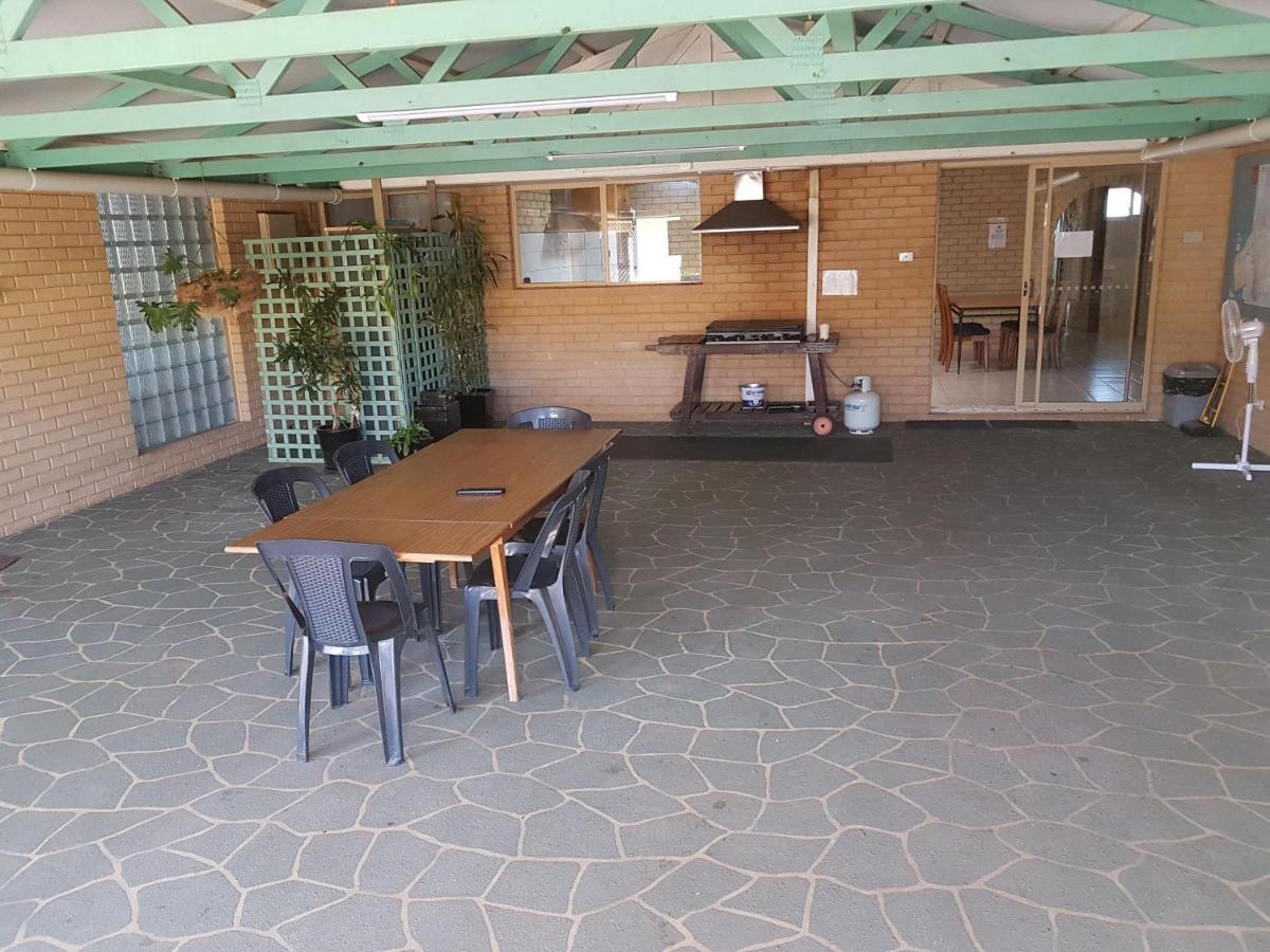 Rhodeside Lodge Geraldton Exterior foto